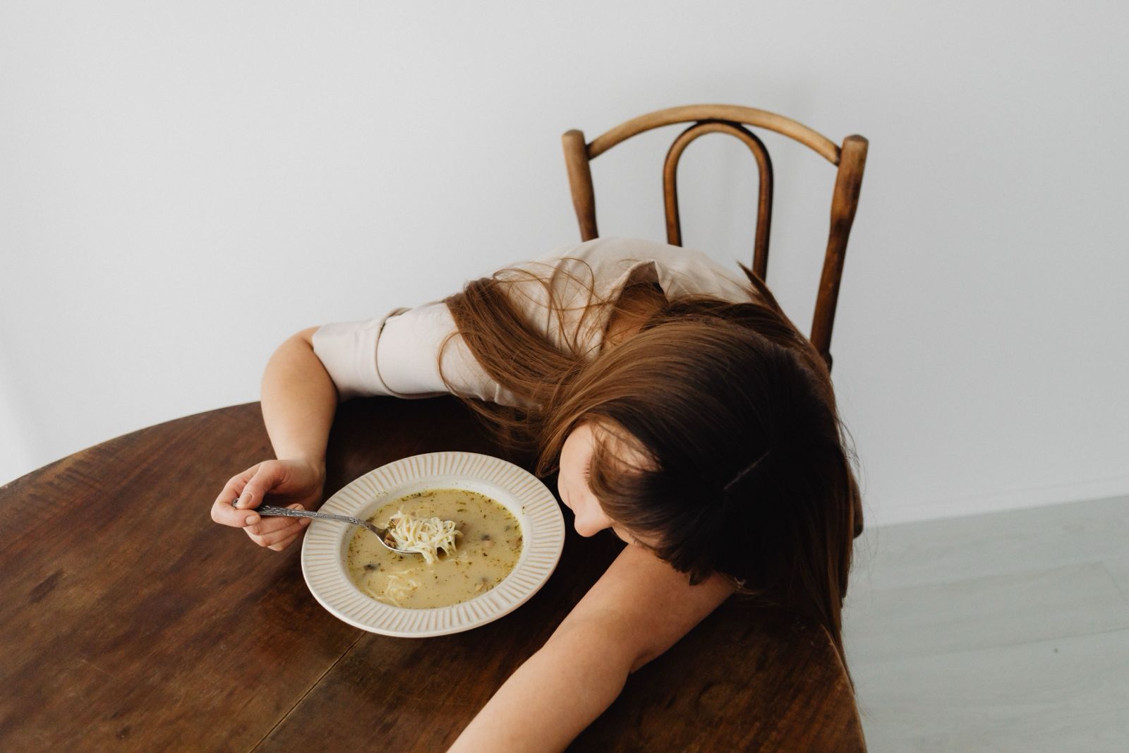 Understanding Eating Disorders: When the Relationship With Food Becomes Something Else